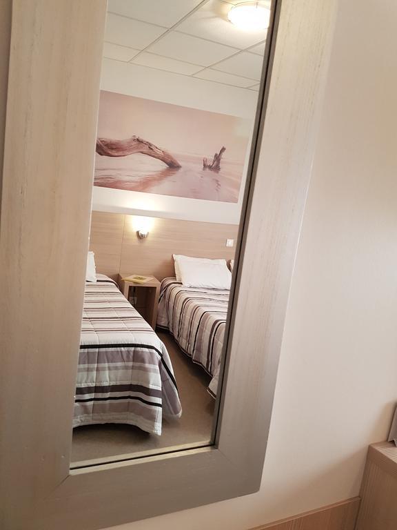 Logis Hotel Restaurant Du Midi - Rodez Centre Zewnętrze zdjęcie