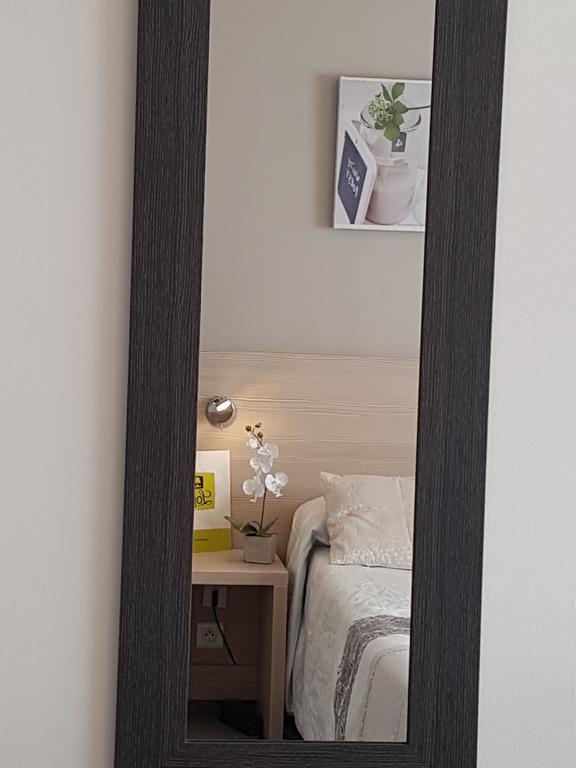Logis Hotel Restaurant Du Midi - Rodez Centre Zewnętrze zdjęcie