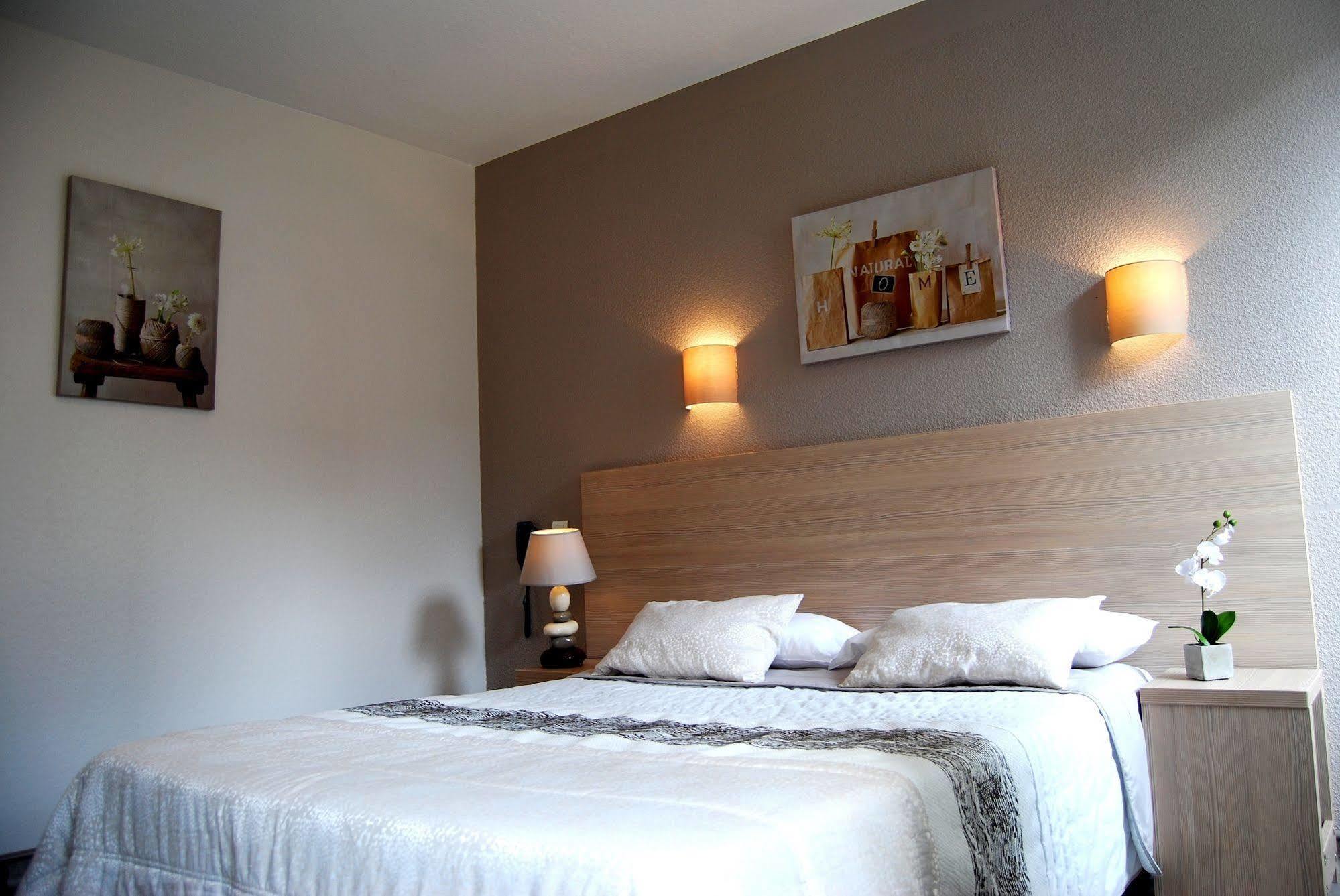 Logis Hotel Restaurant Du Midi - Rodez Centre Zewnętrze zdjęcie